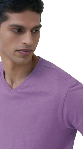 Mayawye Men's Casual Half sleeve Solid Cotton V Neck T-shirt (Lilac)