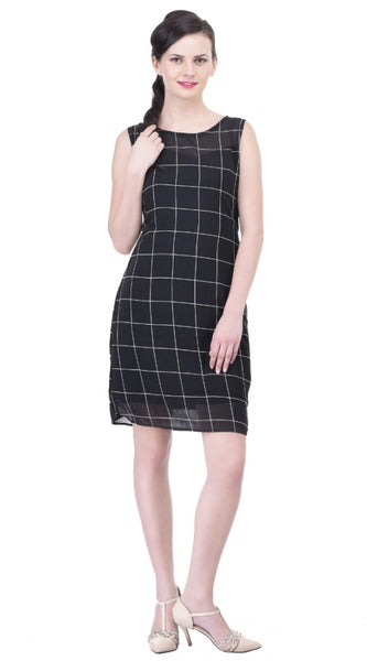 Mayawye Women's Cotton Blend Checked Sleeveless Sheath Dress (Black)
