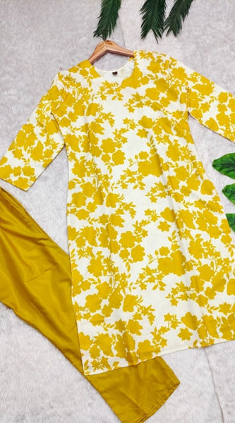 Mayawye Women's Rayon Printed Round Neck 3-4th Sleeve Kurti With Pant Set (Yellow)