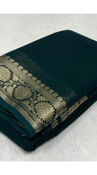 Mayawye Women's Crepe Chit Pallu Solid Saree With Unstitched Blouse 5.5Mtr (Green)