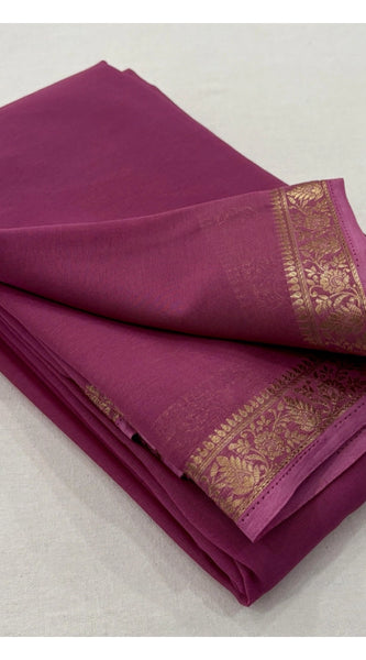 Mayawye Women's Crepe Chit Pallu Solid Saree With Unstitched Blouse 5.5Mtr (Light Pink)