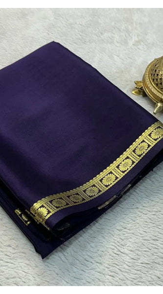Mayawye Women's Crepe Chit Pallu Solid Saree With Unstitched Blouse 5.5Mtr (Navy Blue)