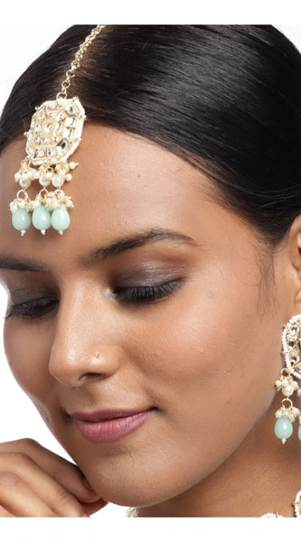 Mayawye Women's Rose Gold Plated Alloy Kundan Earrings & Mangtikka (White)