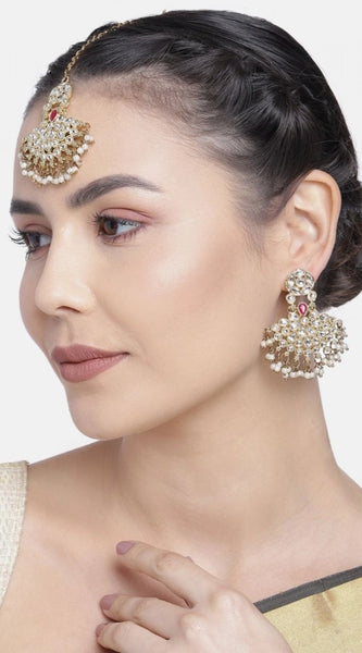 Mayawye Women's Rose Gold Plated Alloy Kundan Earrings & Mangtikka (White)