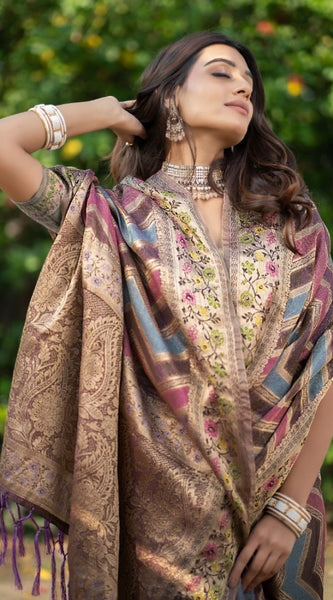 Mayawye Women's Organza Printed Saree With Unstitched Blouse (Wine, 5-6 Mtrs)