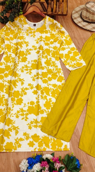 Mayawye Women's Rayon Printed Round Neck 3-4th Sleeve Kurti With Pant Set (Yellow)