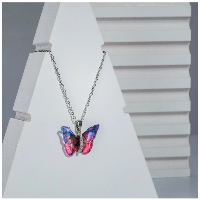 Mayawye Women's Stainless Steel Colorful Butterfly Pendent Dailywear chain (Silver Plated)