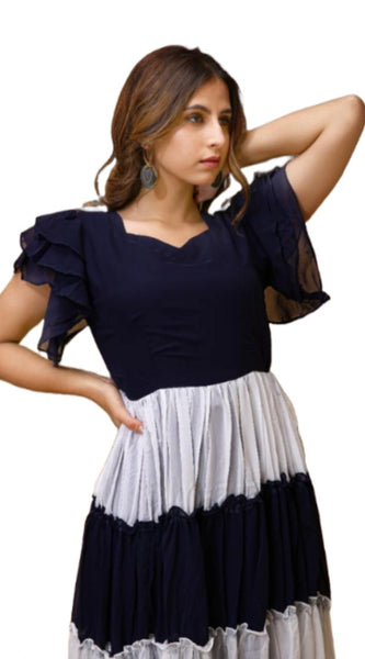 Mayawye Women's Georgette Solid Half Sleeve Gown (Blue-White)