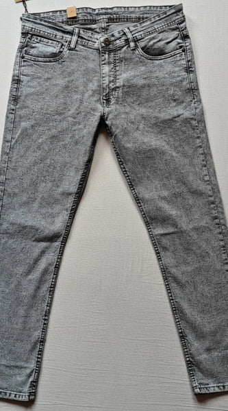 Mayawye Men's Cotton Blended Solid Tapered Jeans (Grey)