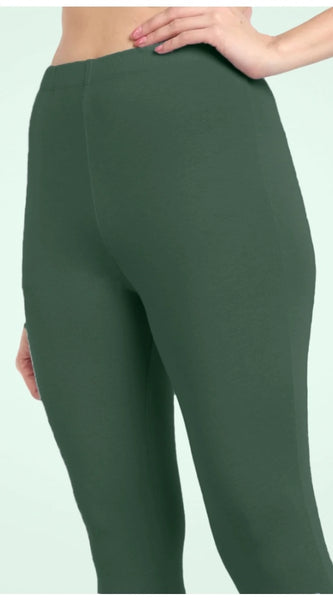 Mayawye Women's Cotton Blended Solid Ankle legging (Bottle Green)