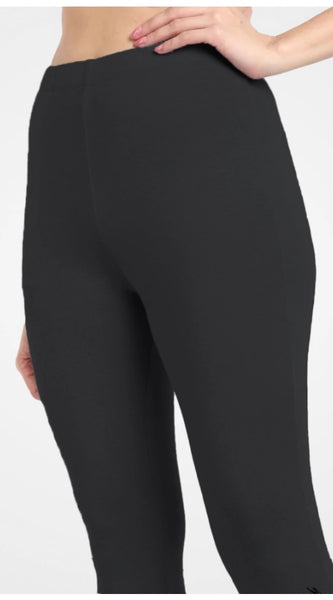 Mayawye Women's Cotton Blended Solid Ankle legging (Black)