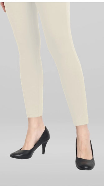 Mayawye Women's Cotton Blended Solid Ankle legging (Off White)