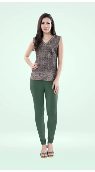 Mayawye Women's Cotton Blended Solid Churidar leggings (Bottle Green)