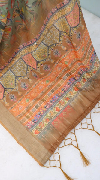 Mayawye Women's Linen Digital Print Saree With Unstitched Blouse 5.5Mtr (Beige)