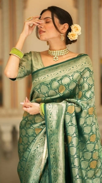 Mayawye Women's Silk Printed Saree With Unstitched Blouse 5.5Mtr (Green)