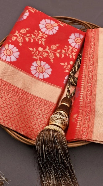 Mayawye Women's Silk Printed Saree With Unstitched Blouse 5.5Mtr (White)