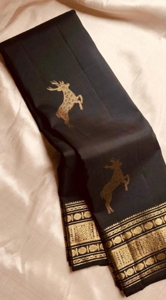 Mayawye Women's Silk Printed Saree With Unstitched Blouse 5.5Mtr (Black)