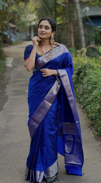Mayawye Women's Silk Woven Kanjivaram Saree With Unstitched Blouse (5.5Mtr, Blue)