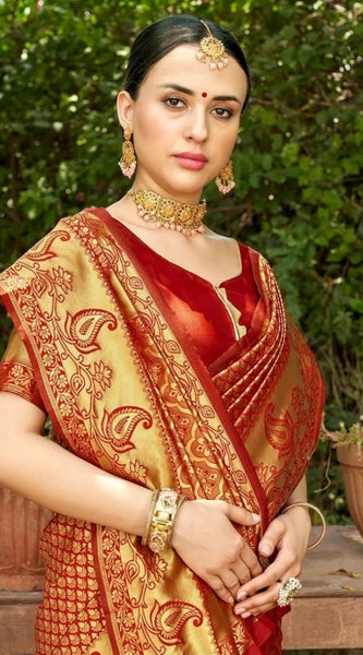 Mayawye Women's Silk Woven Kanjivaram Saree With Unstitched Blouse (5.5Mtr, Red)
