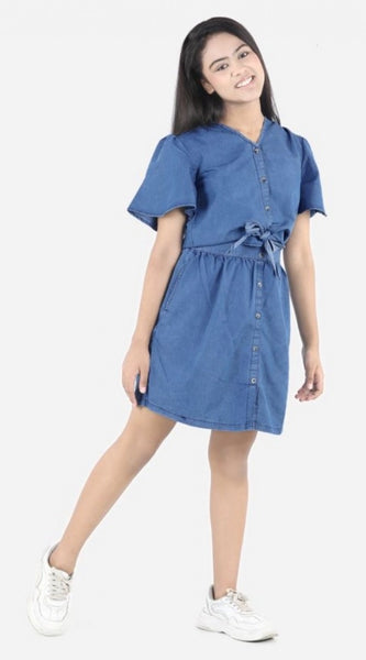 Mayawye Girl's Denim Solid Short Sleeve V-Neck Dress (Blue)