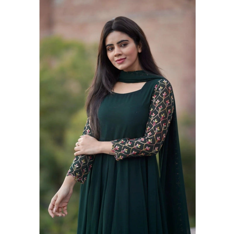 Mayawye Women's Georgette Embroidery 3-4th Sleeve Round Neck Kurti with Dupatta Set (Green)