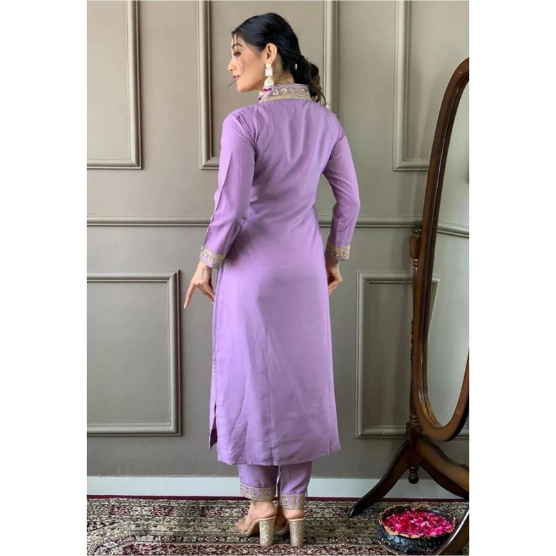 Mayawye Women's Roman Silk Embroidery 3-4th Sleeve V-Neck Kurti With Pant Dupatta Set (Lavender)