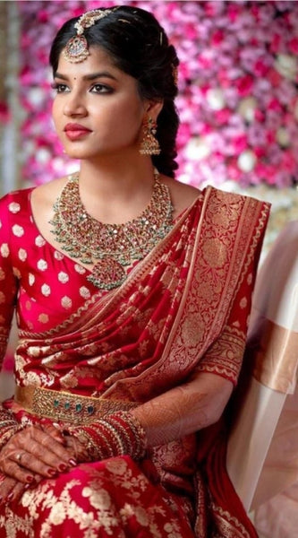 Mayawye Women's Litchi silk Printed Saree With Unstitched Blouse (Red)