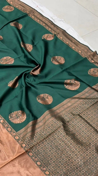Mayawye Women's Litchi silk Printed Saree With Unstitched Blouse (Green)