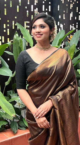 Mayawye Women's Litchi silk Printed Saree With Unstitched Blouse (Gold)