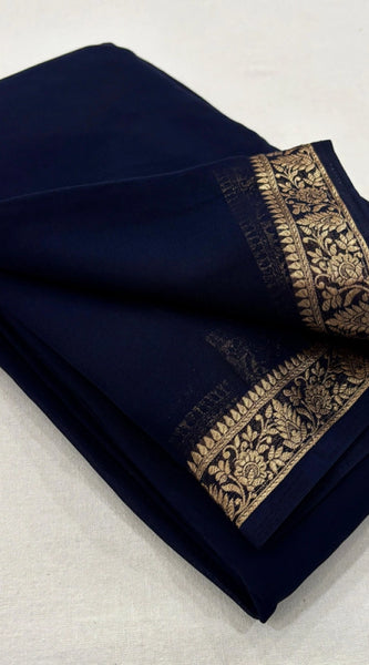Mayawye Women's Crepe Chit Pallu Solid Saree With Unstitched Blouse 5.5Mtr (Navy Blue)