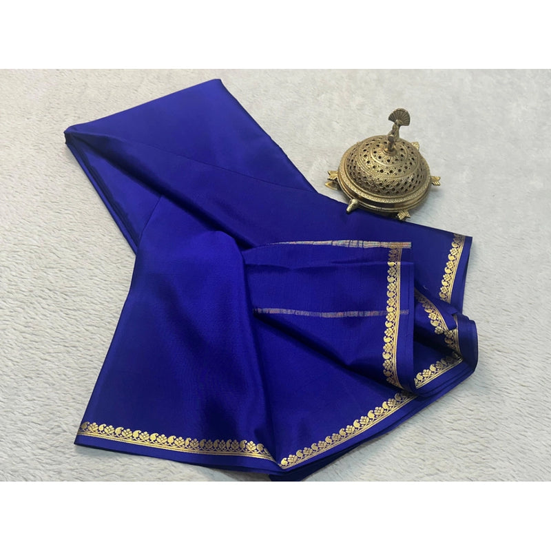 Mayawye Women's Crepe Chit Pallu Solid Saree With Unstitched Blouse 5.5Mtr (Navy Blue)
