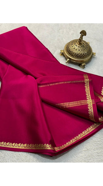 Mayawye Women's Crepe Chit Pallu Solid Saree With Unstitched Blouse 5.5Mtr (Pink)
