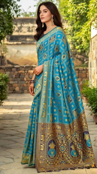 Mayawye Women's Silk Blend Woven Zari Work Saree With Unstitched Blouse 5.5Mtr (Rama)
