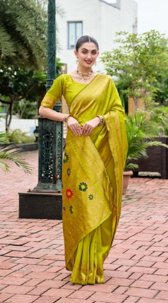Mayawye Women's Silk Blend Zari Woven Saree With Unstitched Blouse 5.5Mtr (Lime Green)