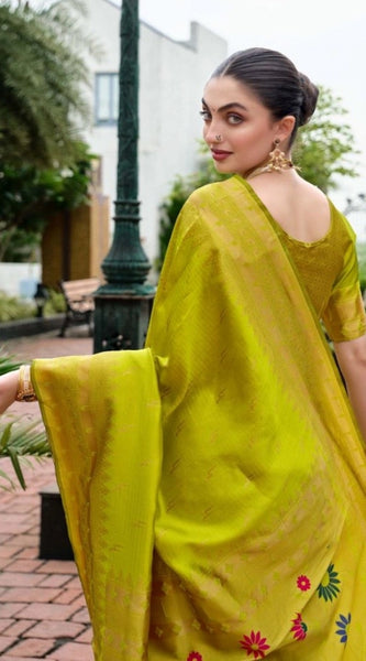 Mayawye Women's Silk Blend Zari Woven Saree With Unstitched Blouse 5.5Mtr (Lime Green)