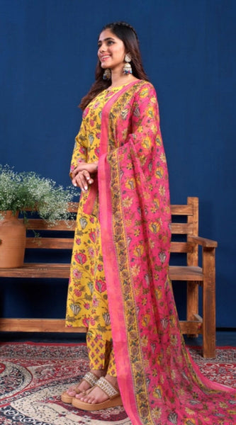 Mayawye Women's Cotton Blend Printed Kurti With Pant Dupatta Set (Yellow)
