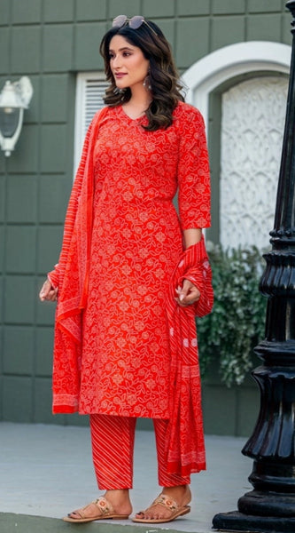 Mayawye Women's Cotton Blend Printed Kurti With Pant Dupatta Set (Orange)