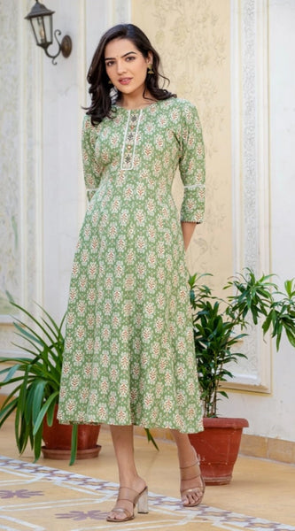Mayawye Women's Rayon  Print With Embroidery Work A-Line Kurti (Green)